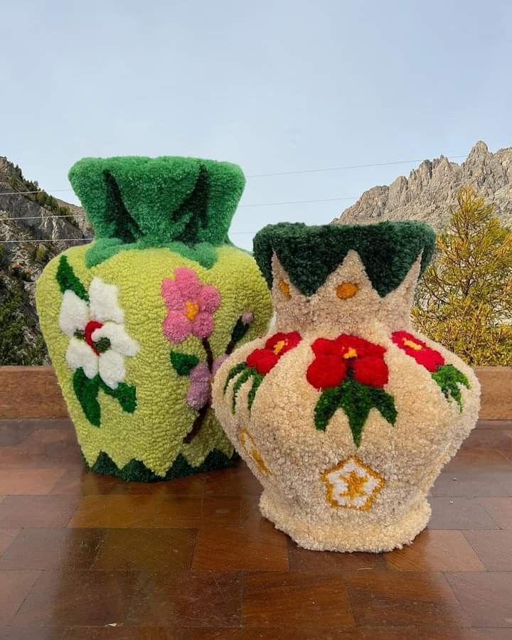Tufted Vase Workshop